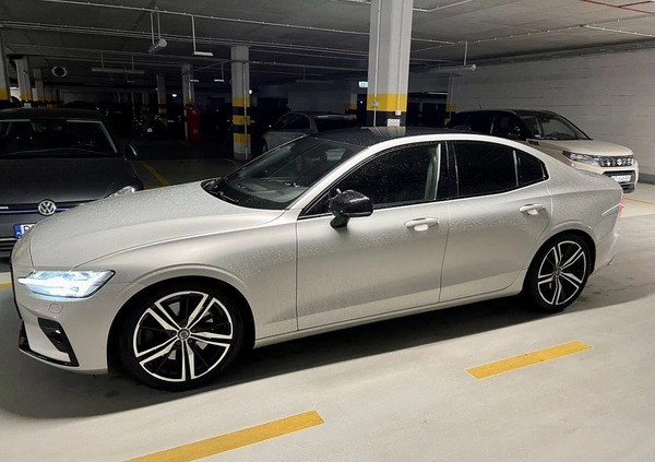 Volvo S60 cena 145000 przebieg: 77000, rok produkcji 2019 z Warszawa małe 277